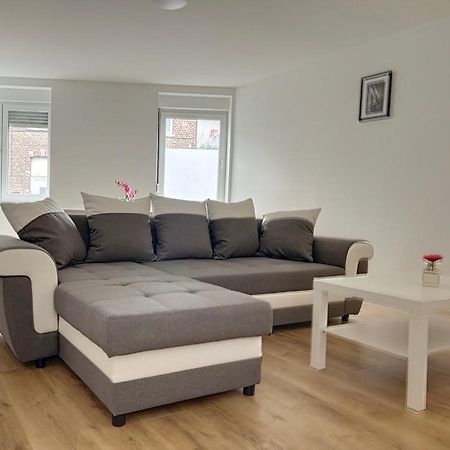 Апартаменти Wauters 77 Bruxelles -Charleroi-Airport Екстер'єр фото